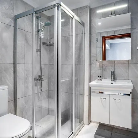 Otel M.c.a Marquis Alanya