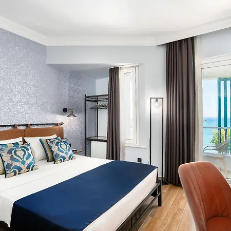 Otel M.c.a Marquis