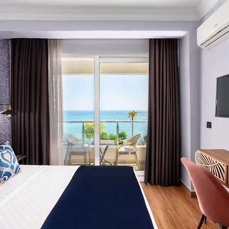 Otel M.c.a Marquis