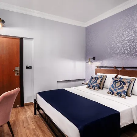 M.c.a Marquis Otel