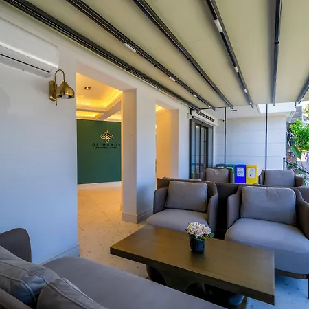 Готель M.c.a Marquis