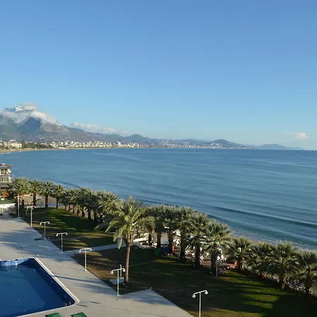 M.c.a Marquis Готель